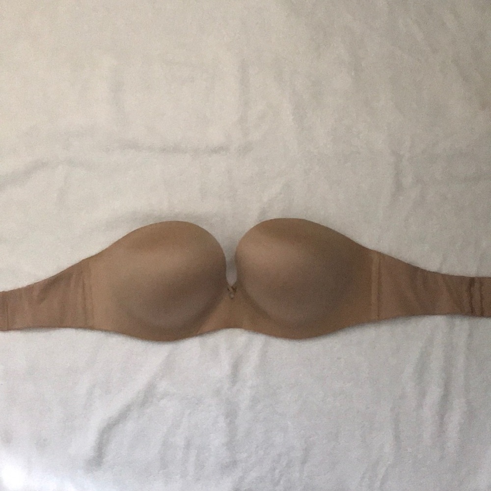 VS Bombshell Strapless Bra